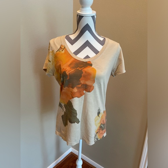 St John’s Bay - Set of 2 - T Shirts - Tops - Size: Medium - V-Neck - Picture 2 of 11